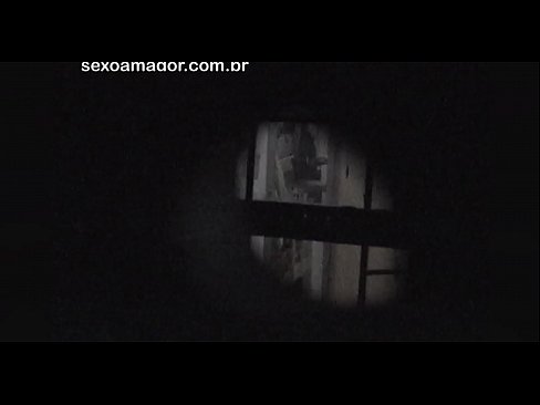 ❤️ Blondi saa salaa videokuvaa naapuruston tirkistelijältä piilossa onttojen tiilien takana ❤ Seksi at us fi.tukifporno.ru ❤